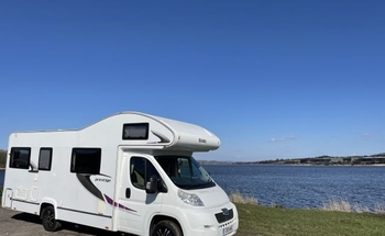 Rent this Peugeot motorhome for 6 people in North Ayrshire Council from £103.00 p.d. - Goboony