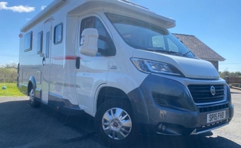 Rent this Roller Team motorhome for 4 people in Hendy from £139.00 p.d. - Goboony
