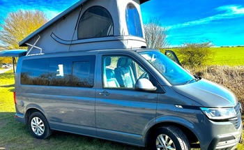 Rent this Volkswagen motorhome for 4 people in West Sussex from £82.00 p.d. - Goboony