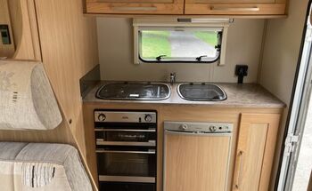 Rent this Fiat motorhome for 4 people in Derbyshire from £73.00 p.d. - Goboony