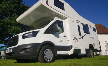Rent this Ford motorhome for 6 people in Essex from £152.00 p.d. - Goboony