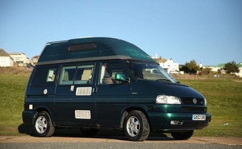 Rent this Volkswagen motorhome for 4 people in Brighton and Hove from £61.00 p.d. - Goboony
