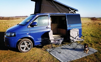 Rent this Volkswagen motorhome for 4 people in Hampshire from £91.00 p.d. - Goboony
