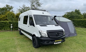 Rent this Mercedes-Benz motorhome for 3 people in West Yorkshire from £85.00 p.d. - Goboony