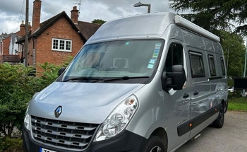 Rent this Renault motorhome for 2 people in Worcester from £73.00 p.d. - Goboony