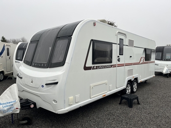 Bailey Unicorn Pamploma, 4 Berth, (2018)  Touring Caravan for sale