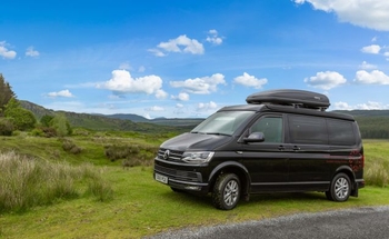 Rent this Volkswagen motorhome for 4 people in Edinburgh from £121.00 p.d. - Goboony