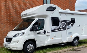 Rent this Swift motorhome for 6 people in Middleton from £145.00 p.d. - Goboony