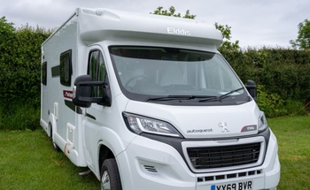 Rent this Peugeot motorhome for 6 people in Reepham from £125.00 p.d. - Goboony