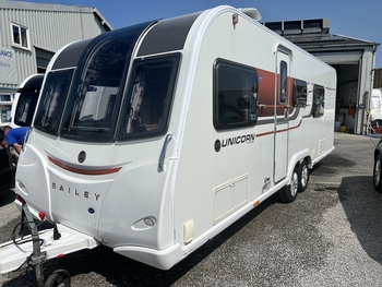 Bailey Unicorn Barcelona, 4 Berth, (2015)  Touring Caravan for sale