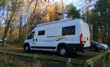 Rent this Peugeot motorhome for 3 people in Blackhall Colliery from £97.00 p.d. - Goboony