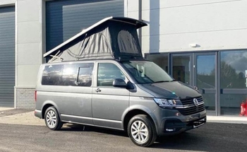 Rent this Volkswagen motorhome for 4 people in West Lothian from £121.00 p.d. - Goboony
