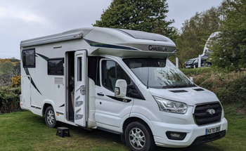 Rent this Chausson motorhome for 4 people in Rendlesham from £85.00 p.d. - Goboony