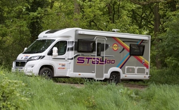 Rent this ELDISS MAGNUM GT 155 motorhome for 4 people in Gloucestershire from £170.00 p.d. - Goboony