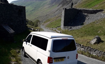 Rent this Volkswagen motorhome for 4 people in Lancashire from £109.00 p.d. - Goboony