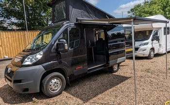Rent this Peugeot motorhome for 4 people in Leeds from £95.00 p.d. - Goboony
