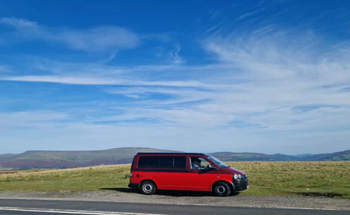 Rent this Volkswagen motorhome for 4 people in Cardiff from £73.00 p.d. - Goboony