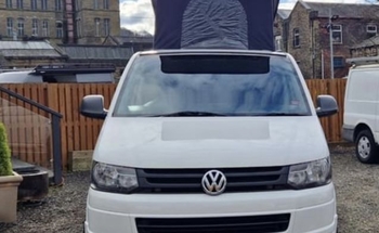 Rent this Volkswagen motorhome for 4 people in Herefordshire from £79.00 p.d. - Goboony