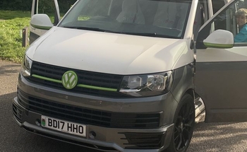 Rent this Volkswagen motorhome for 4 people in Marshfield from £91.00 p.d. - Goboony