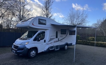 Rent this Roller Team motorhome for 5 people in Grange Farm from £121.00 p.d. - Goboony