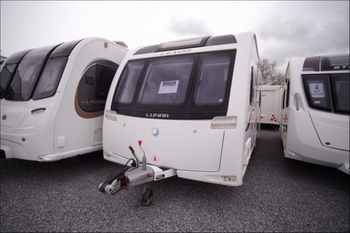 Lunar Lexon 590, (2017) Used Touring Caravan for sale