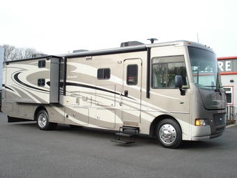 Winnebago Sunstar, 8 Berth, (2013)  Motorhomes for sale