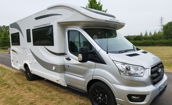 Rent this Roller Team motorhome for 6 people in Hampshire from £120.00 p.d. - Goboony