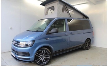 Rent this Volkswagen motorhome for 4 people in Glasgow from £85.00 p.d. - Goboony