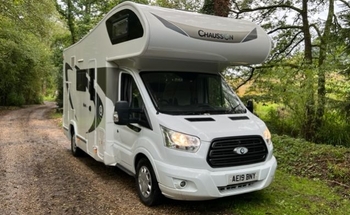 Rent this Chausson motorhome for 6 people in Somerset from £109.00 p.d. - Goboony