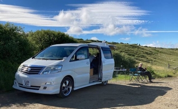Rent this Toyota motorhome for 2 people in Milton Bridge from £73.00 p.d. - Goboony