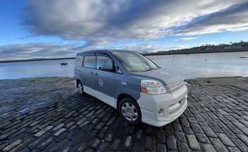 Rent this Toyota motorhome for 4 people in Edinburgh from £52.00 p.d. - Goboony