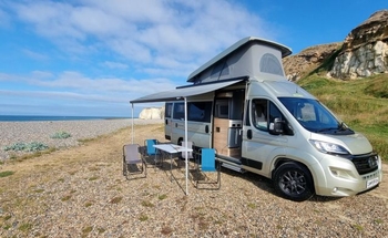Rent this Hymer motorhome for 4 people in Brighton and Hove from £97.00 p.d. - Goboony