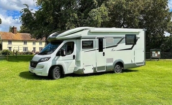 Rent this Mobilvetta motorhome for 4 people in Dengie from £91.00 p.d. - Goboony