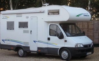Rent this Fiat motorhome for 4 people in Llysfaen from £121.00 p.d. - Goboony