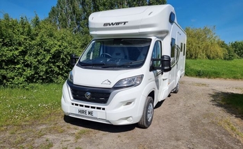 Rent this Fiat motorhome for 6 people in Essex from £241.00 p.d. - Goboony