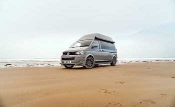 Rent this Volkswagen motorhome for 4 people in Hatfield Heath from £97.00 p.d. - Goboony