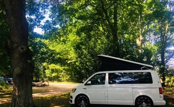 Rent this Volkswagen motorhome for 4 people in Brislington from £88.00 p.d. - Goboony