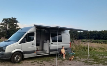 Rent this Volkswagen motorhome for 4 people in Suffolk from £85.00 p.d. - Goboony