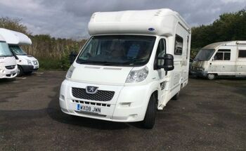 Rent this Peugeot motorhome for 2 people in Birkenhead from £74.00 p.d. - Goboony