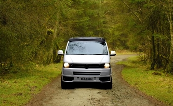 Rent this Volkswagen motorhome for 4 people in Fife from £101.00 p.d. - Goboony
