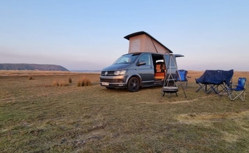 Rent this Volkswagen motorhome for 4 people in Arborfield from £85.00 p.d. - Goboony