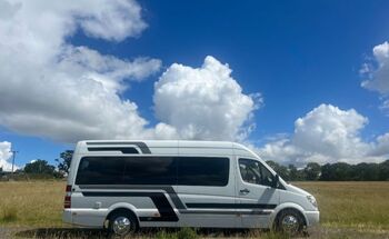 Rent this Mercedes-Benz motorhome for 4 people in Buildwas from £85.00 p.d. - Goboony
