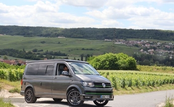 Rent this Volkswagen motorhome for 4 people in Hertfordshire from £91.00 p.d. - Goboony