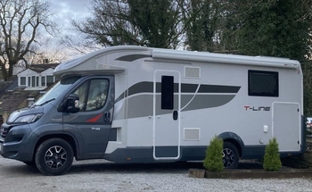 Rent this Roller Team motorhome for 4 people in Grange Farm from £133.00 p.d. - Goboony