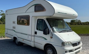 Rent this Fiat motorhome for 4 people in Somerset from £67.00 p.d. - Goboony