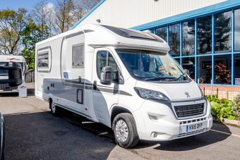 Auto-Sleeper Broadway, 2 Berth, (2015) Used Motorhomes for sale