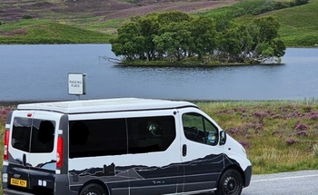 Rent this Vivaro motorhome for 4 people in Highland Council from £145.00 p.d. - Goboony