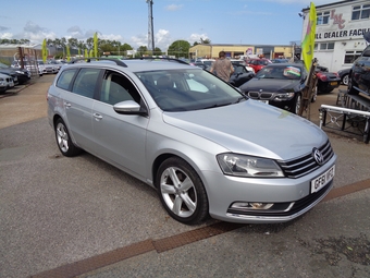 VW Passat, (2011)  Towing Vehicles for sale in Eastbourne
