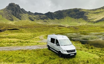 Rent this Volkswagen motorhome for 4 people in Troutbeck from £82.00 p.d. - Goboony