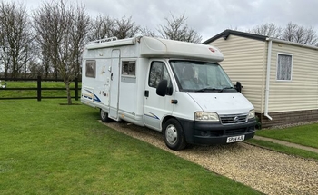 Rent this Fiat motorhome for 4 people in Rawmarsh from £70.00 p.d. - Goboony